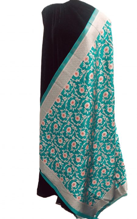 Fabria Silk Blend Woven Green Women Dupatta